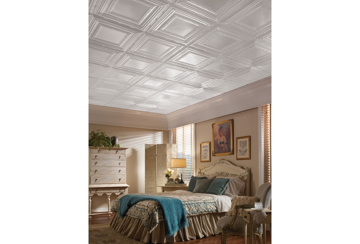 Armstrong Ceilings Metallaire Trefoil Cornice 4-ft Chrome Metal Crown Ceiling Grid Trim