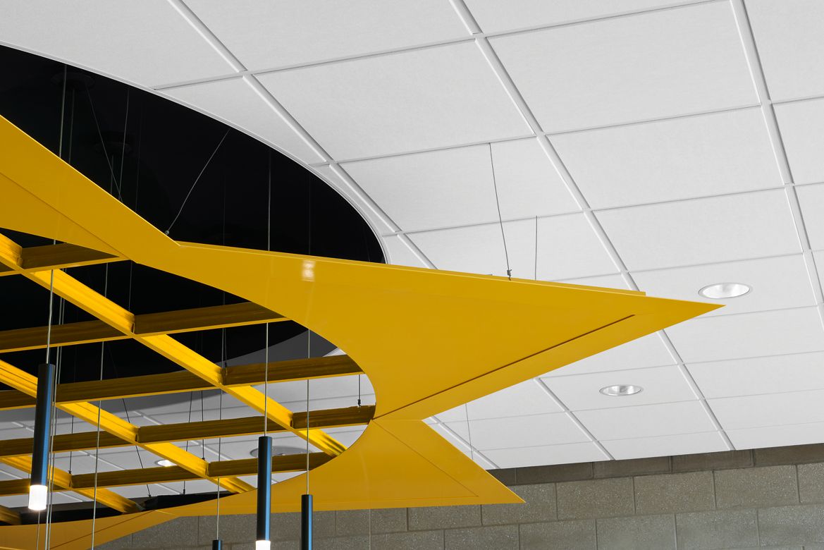 AXIOM Custom Extrustion / ULTIMA Tegular / PRELUDE 15/16" Suspension System