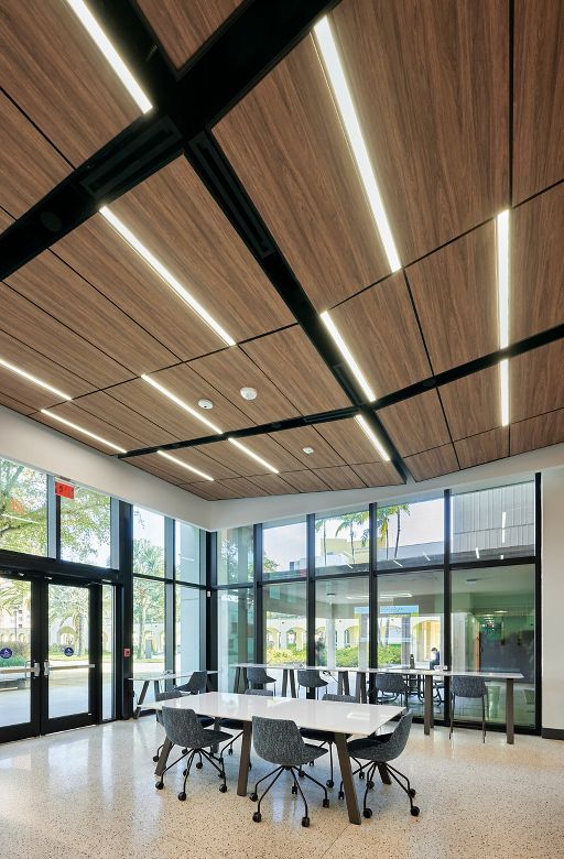 Florida International University - Primera Casa Miami, FL