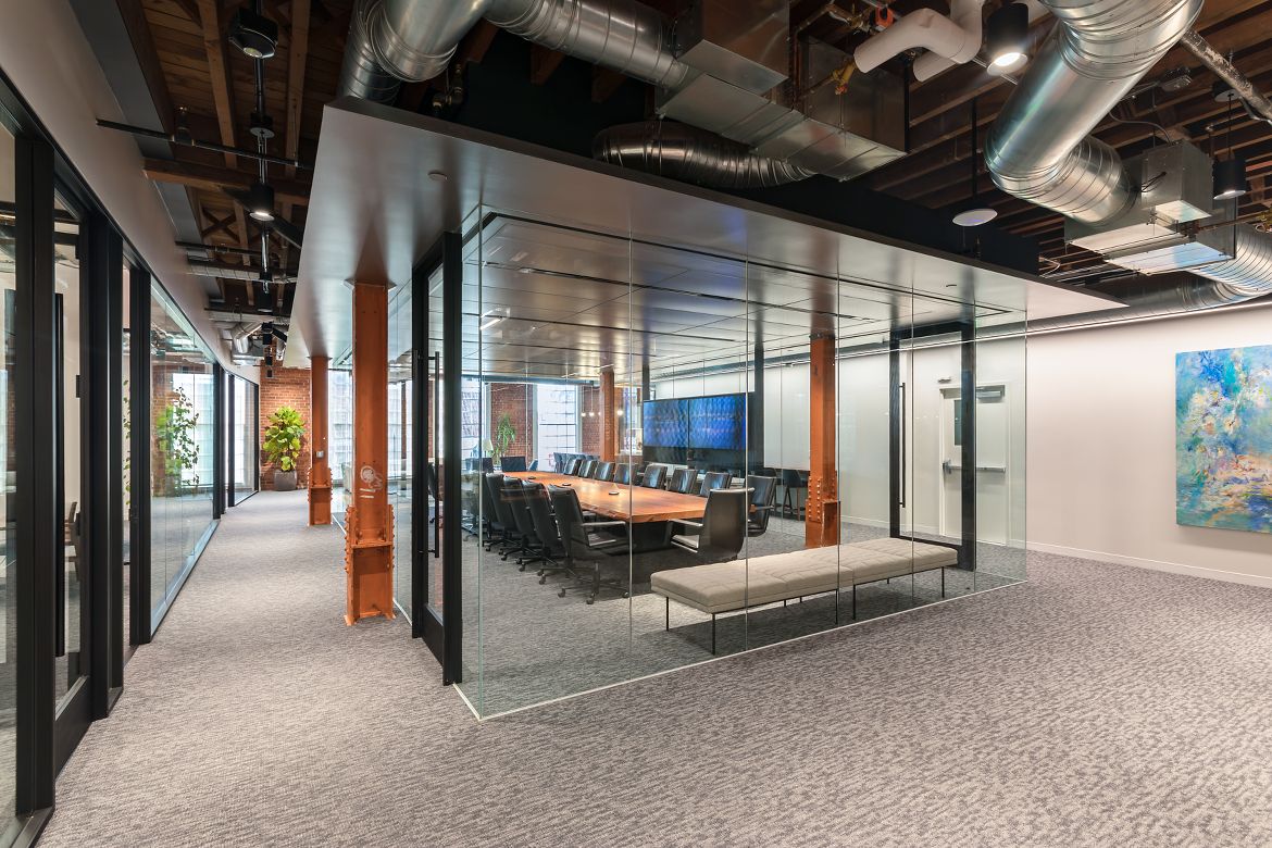 METALWORKS TechZone Ceiling System in Silver Grey, AXIOM Perimeter Pockets in Silver Grey