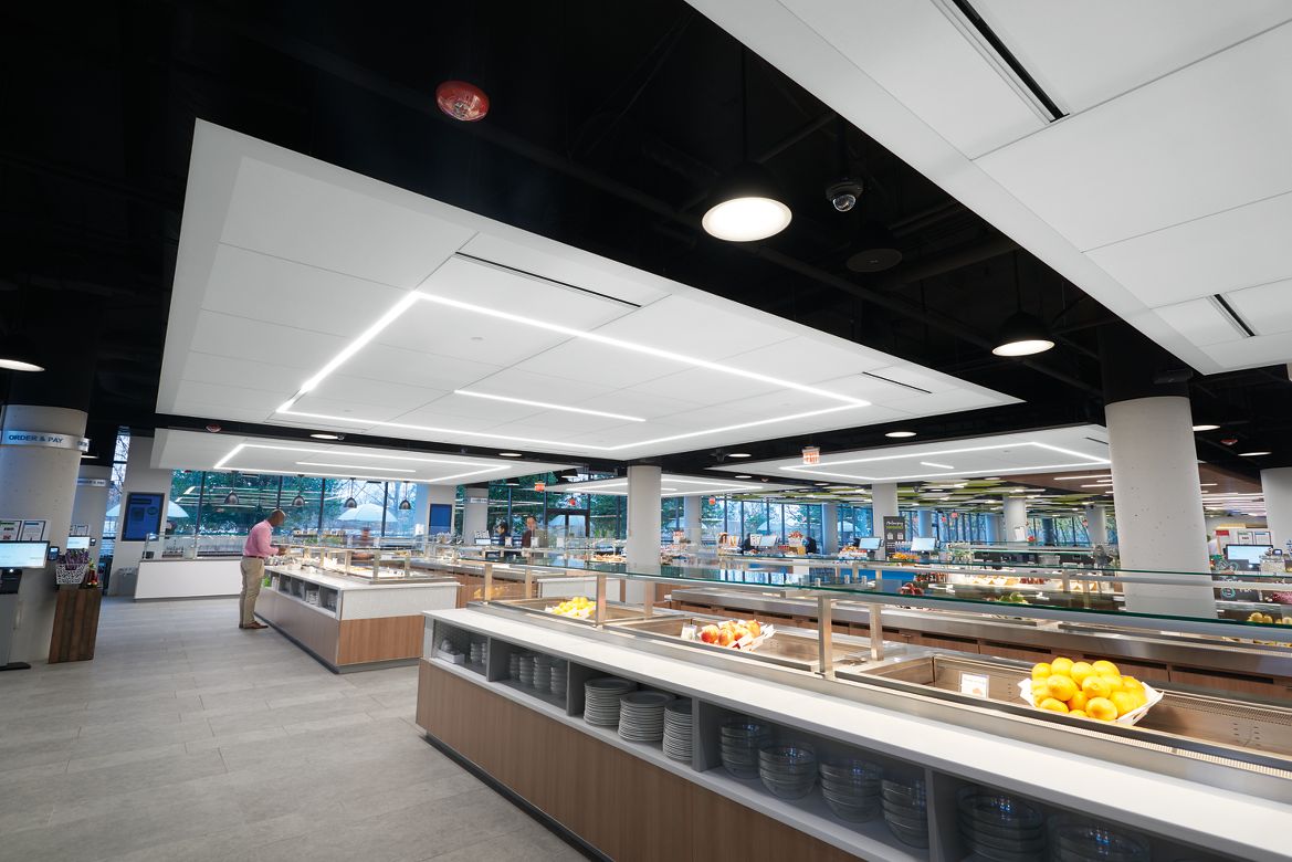 OPTIMA Panels / AXIOM Knife-Edge / SUPRAFINE Suspension System