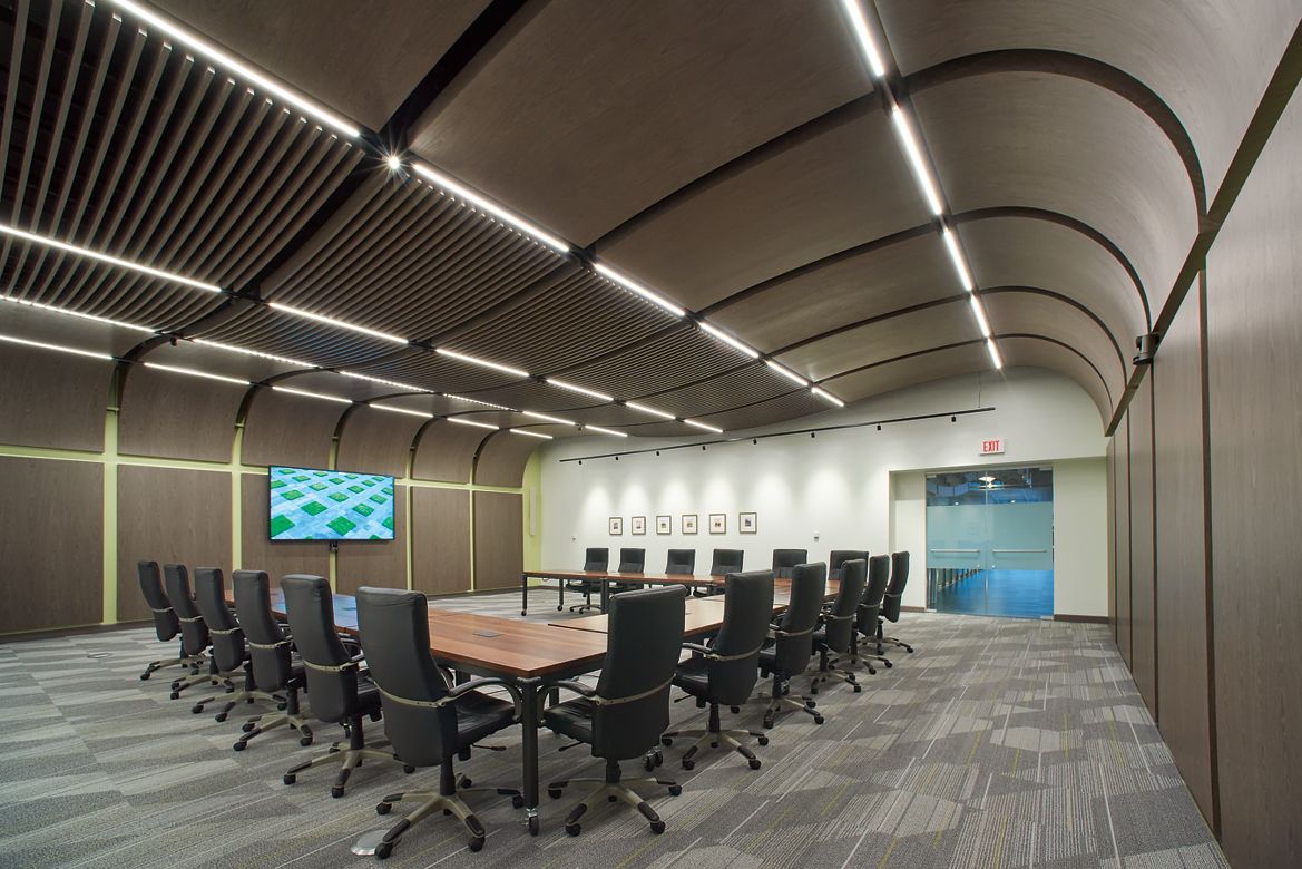 WOODWORKS Custom Grille / WOODWORKS Custom Microperforated Ceiling & Wall Panels / XAL MOVE IT Light Fixtures