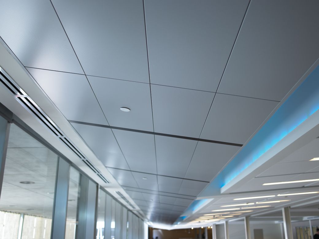 Tulsa International Airport | Armstrong Ceiling Solutions – Commercial